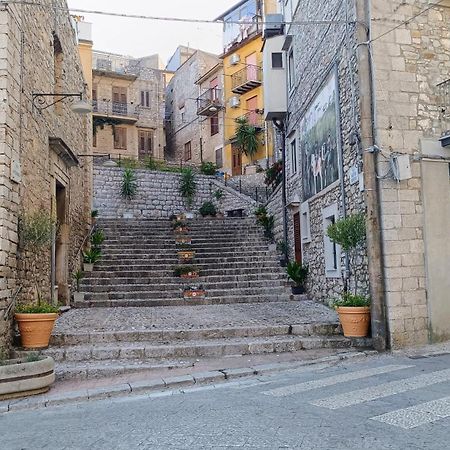 Casa Vacanze Caccamo Santa Lucia Villa Luaran gambar