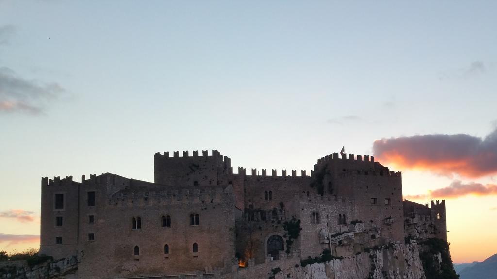 Casa Vacanze Caccamo Santa Lucia Villa Luaran gambar